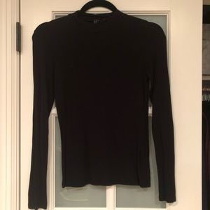 Black long sleeve shirt